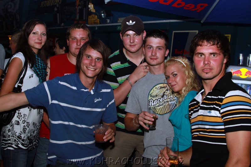 DJane_Elite_2K10_Skumi_117.JPG