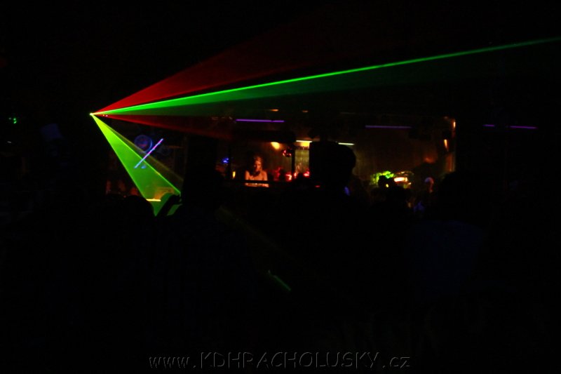DJane_Elite_2K10_Skumi_145.JPG