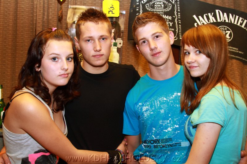 DJane_Elite_2K10_Skumi_178.JPG