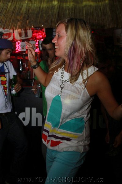 DJane_Elite_2K10_Skumi_189.JPG
