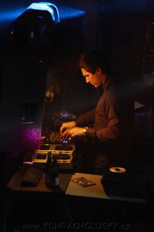 IMG_1555.JPG